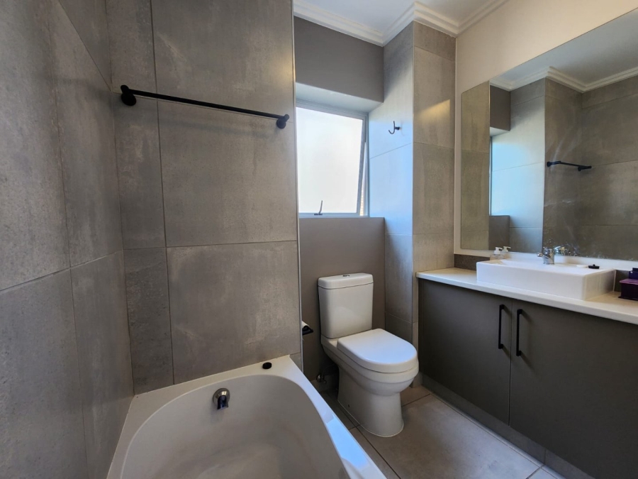 2 Bedroom Property for Sale in Mooikloof Country Estate Western Cape
